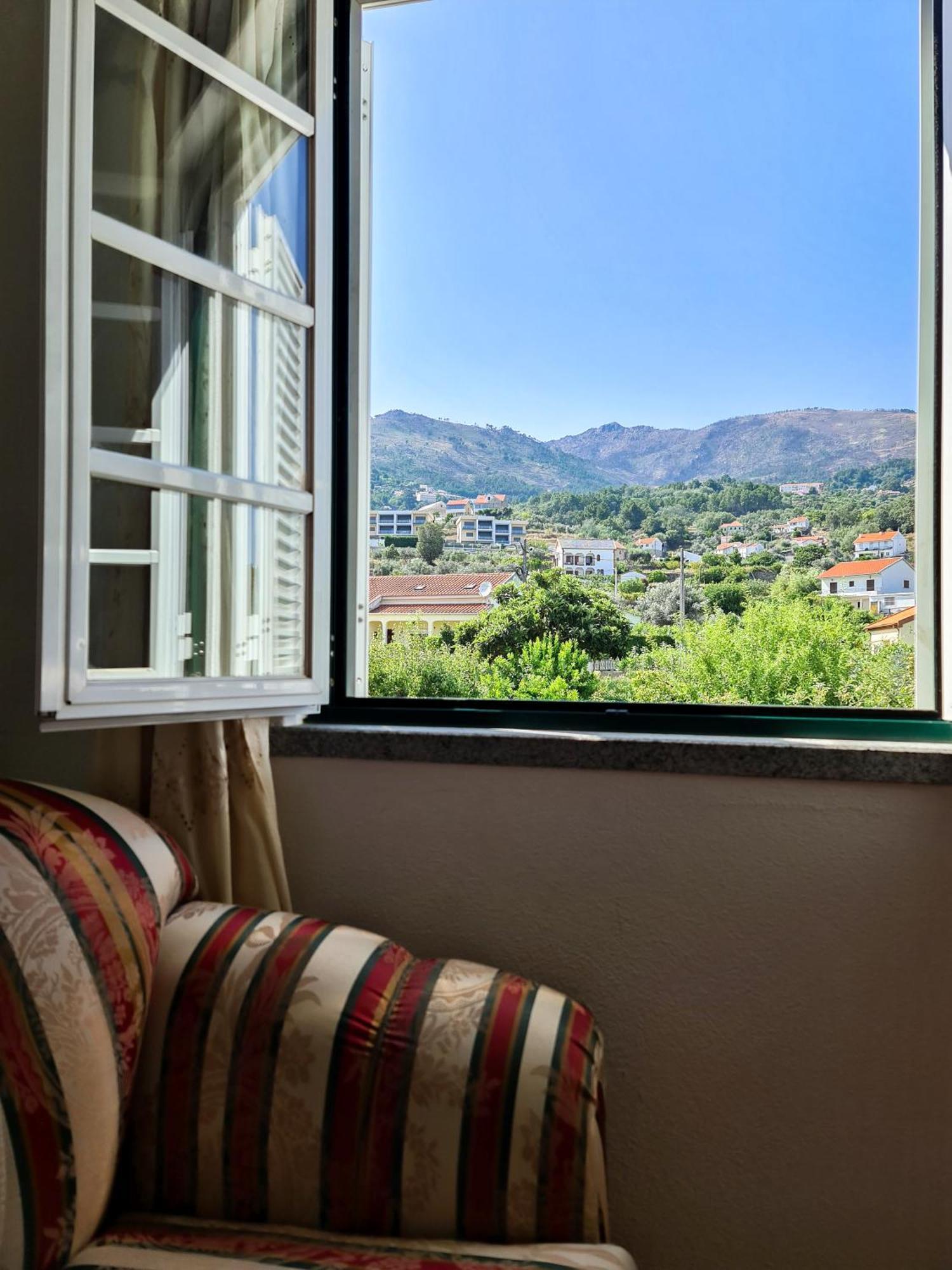 Casa Vista Da Serra - קוביליה מראה חיצוני תמונה